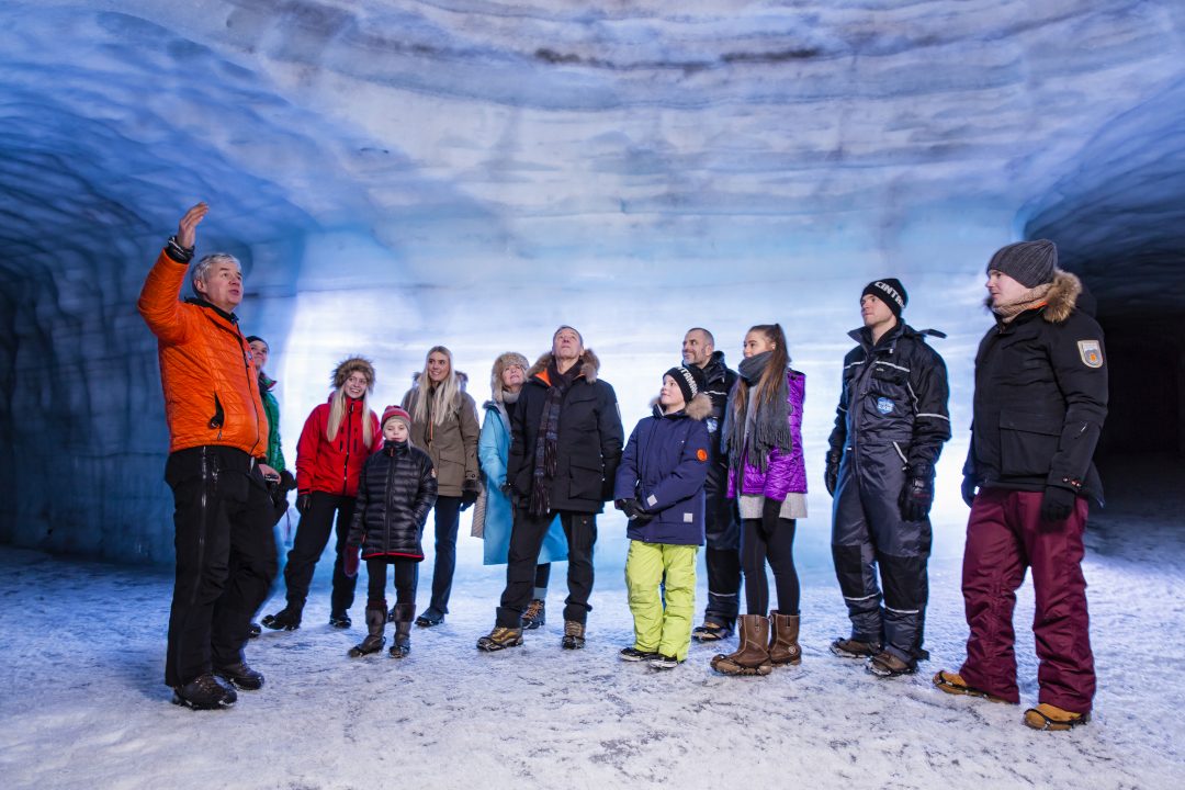 Paradisi gelati: Islanda, la destinazione delle grotte di ghiaccio