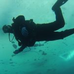 Submarinismo bajo hielo en Laponia