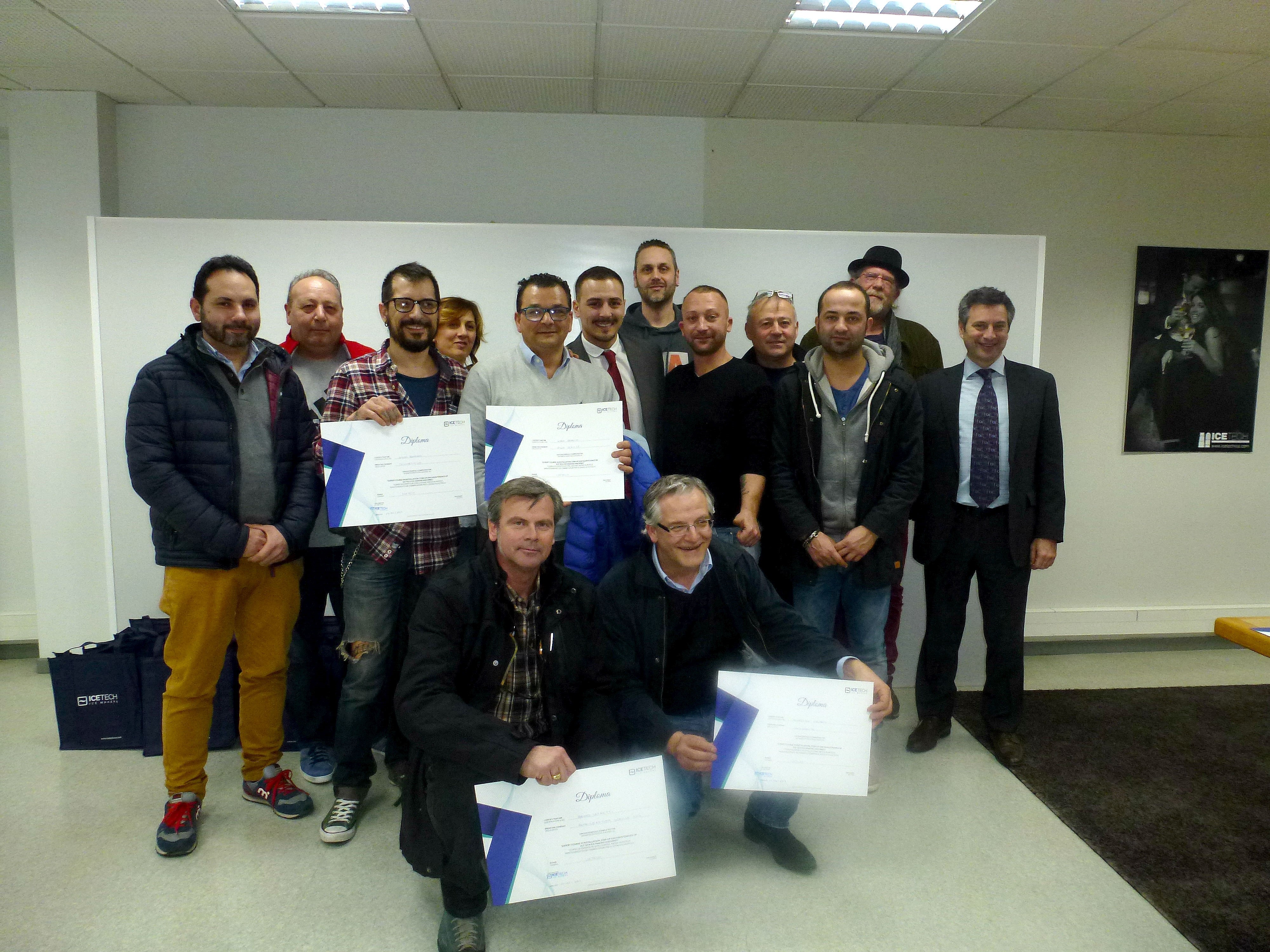 La central de Ice Tech en Valencia imparte una formación a técnicos italianos