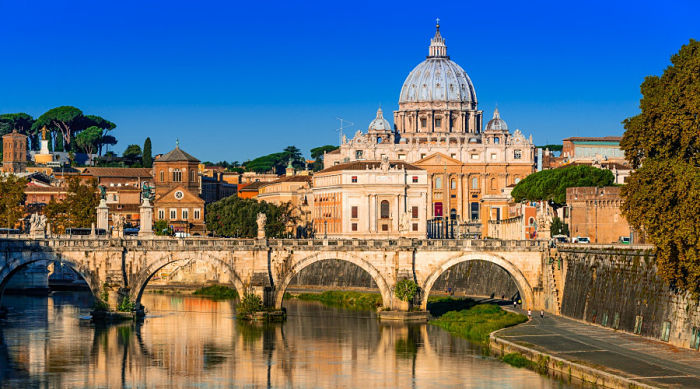 5 reasons to travel to Italy