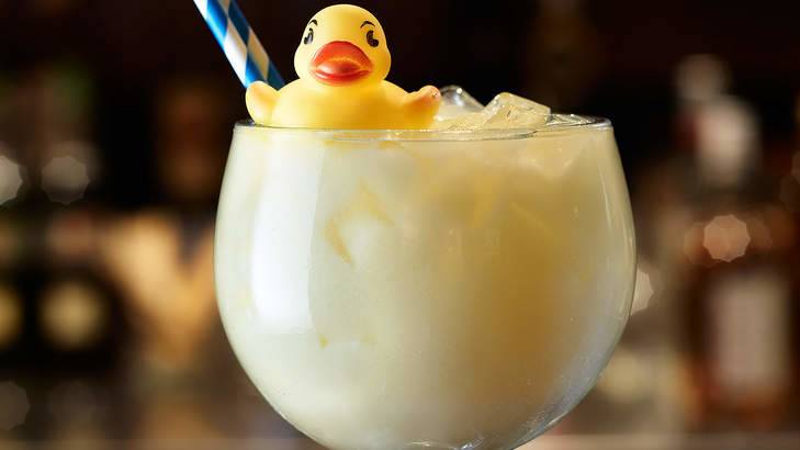 Fluffy Duck, a very clumsy cocktail